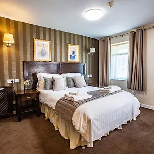 The Red Lion Inn York